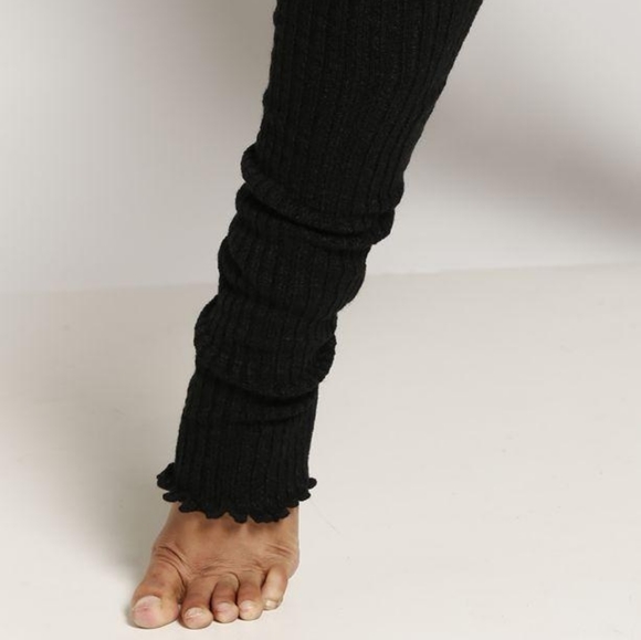 Knit Ribbed leg warmers - thigh length or knee length available - Picture 3 of 7